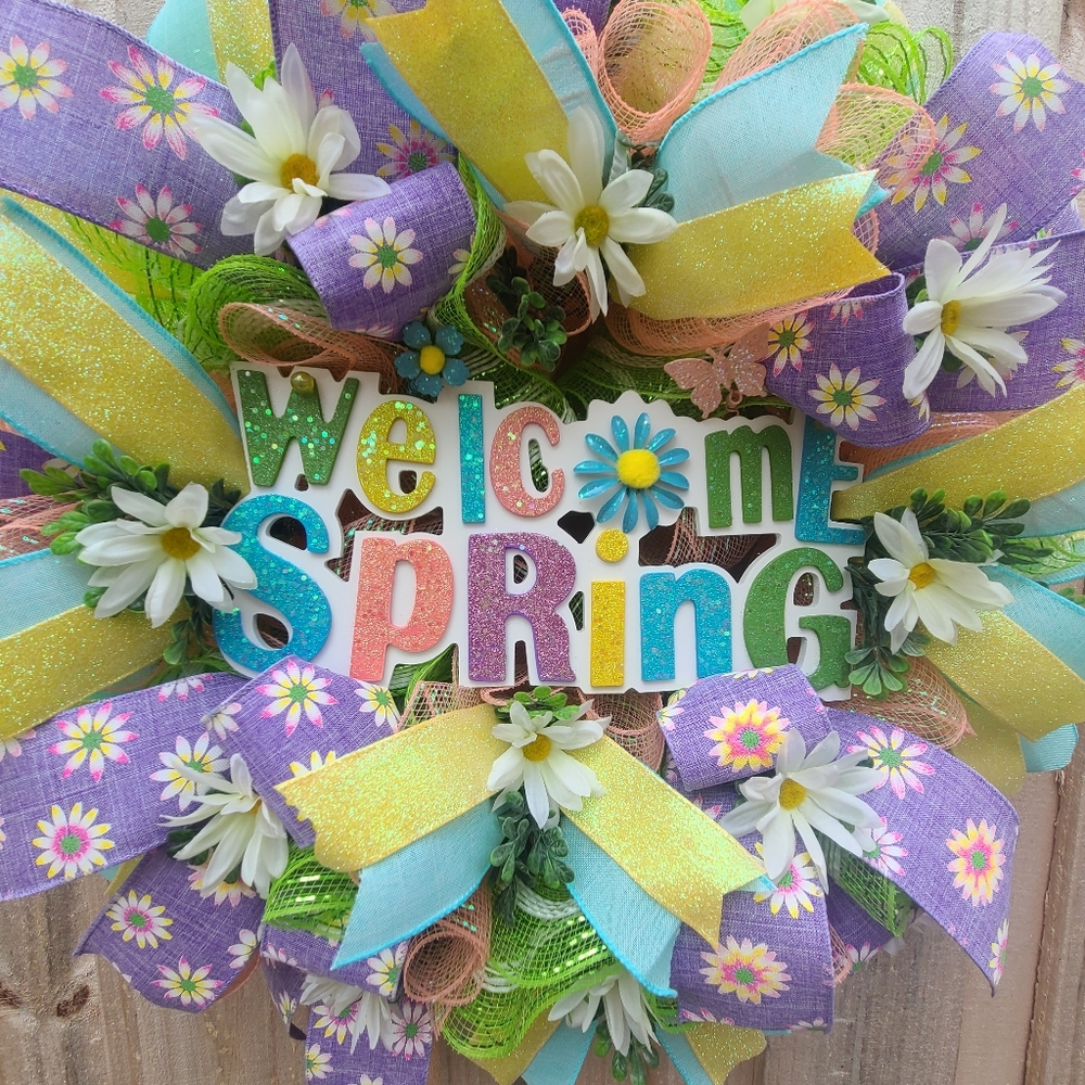 Spring wreath - Picture 4 of 6